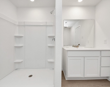 1314 Charlotte Way - Photo Thumbnail 34