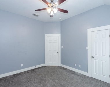 2306 Coleridge Court - Photo Thumbnail 32