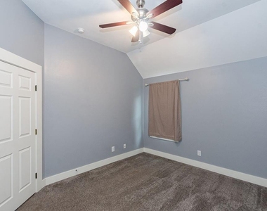 2306 Coleridge Court - Photo Thumbnail 30