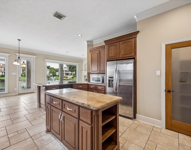 18910 Villa Bergamo Lane - Photo Thumbnail 2