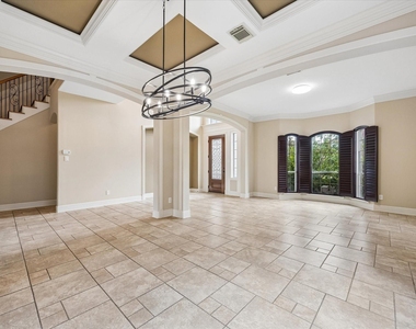 18910 Villa Bergamo Lane - Photo Thumbnail 26