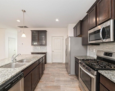 7966 Fijian Cypress Drive - Photo Thumbnail 7