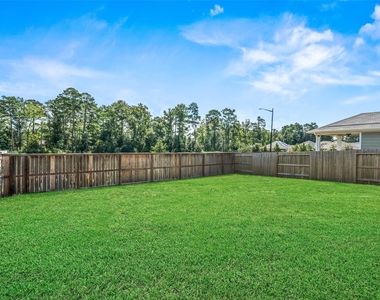 557 Brook Terrance Lane - Photo Thumbnail 8