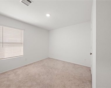 557 Brook Terrance Lane - Photo Thumbnail 5