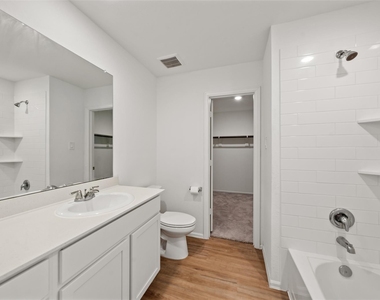 557 Brook Terrance Lane - Photo Thumbnail 3