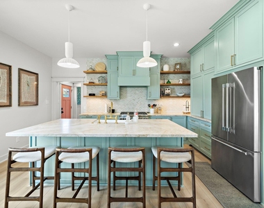 1825 Avenue N Street - Photo Thumbnail 2
