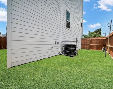 6903 Saint Augustine Street - Photo Thumbnail 17