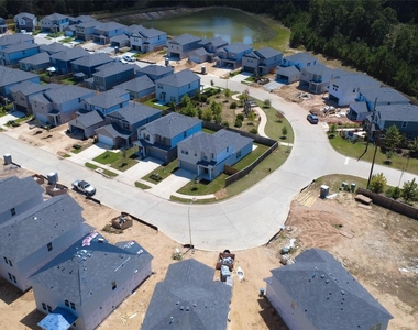 7851 Bergamot Circle - Photo Thumbnail 1