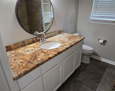11507 Marrs Drive - Photo Thumbnail 19