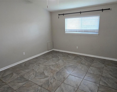 11507 Marrs Drive - Photo Thumbnail 23