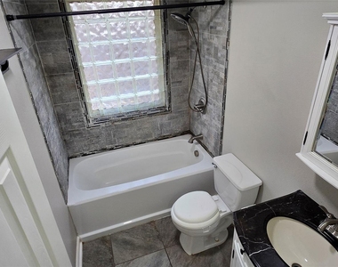 11507 Marrs Drive - Photo Thumbnail 15
