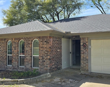11507 Marrs Drive - Photo Thumbnail 3