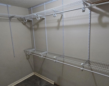 11507 Marrs Drive - Photo Thumbnail 18