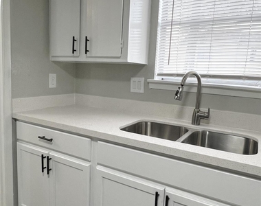 6200 W Tidwell Road - Photo Thumbnail 2