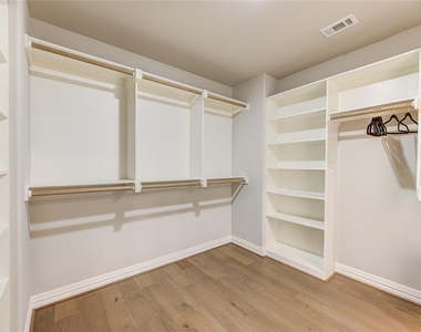 13622 Teal Bluff Lane - Photo Thumbnail 32