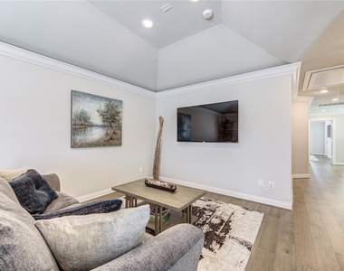 13622 Teal Bluff Lane - Photo Thumbnail 37
