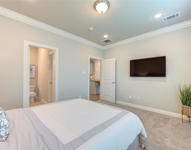 13622 Teal Bluff Lane - Photo Thumbnail 20