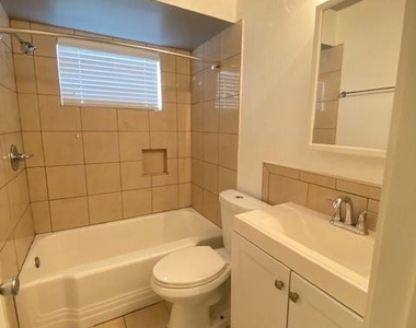 4701 Bell Street - Photo Thumbnail 10