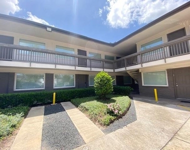 4701 Bell Street - Photo Thumbnail 17
