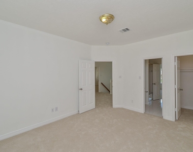 5519 Evening Shore Drive - Photo Thumbnail 31