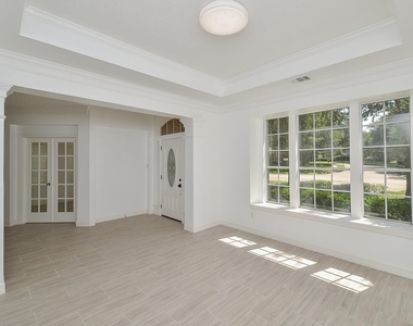 5519 Evening Shore Drive - Photo Thumbnail 8