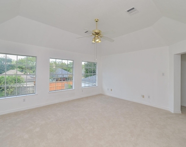 5519 Evening Shore Drive - Photo Thumbnail 27