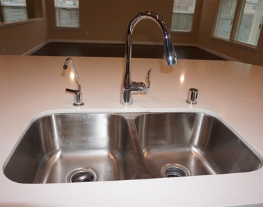 1235 Posey Ridge Lane - Photo Thumbnail 17