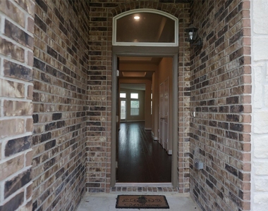 1235 Posey Ridge Lane - Photo Thumbnail 2
