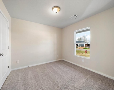 15528 Briar Forest Drive - Photo Thumbnail 3