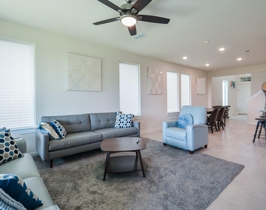 7222 Allendale Arbor Court - Photo Thumbnail 13