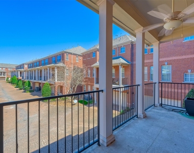 74 Shell Port Square - Photo Thumbnail 47