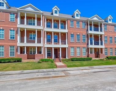 74 Shell Port Square - Photo Thumbnail 3