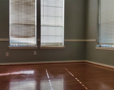 5110 Brett Drive - Photo Thumbnail 8