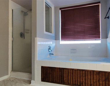 5110 Brett Drive - Photo Thumbnail 35
