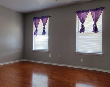 5110 Brett Drive - Photo Thumbnail 22
