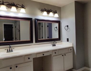 5110 Brett Drive - Photo Thumbnail 36