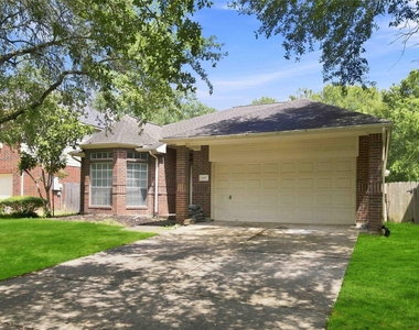 807 Fairpark Lane - Photo Thumbnail 2