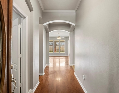 28211 Emerald Creek Lane - Photo Thumbnail 2