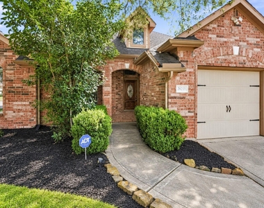 28211 Emerald Creek Lane - Photo Thumbnail 1