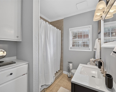 1824 Rosedale Street - Photo Thumbnail 18