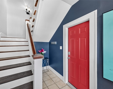1824 Rosedale Street - Photo Thumbnail 3