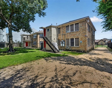 1824 Rosedale Street - Photo Thumbnail 24