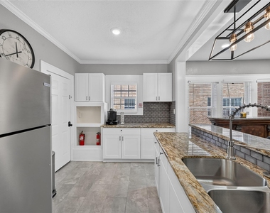 1824 Rosedale Street - Photo Thumbnail 10