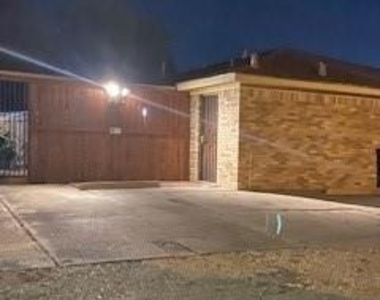 9642 Intervale Street - Photo Thumbnail 22