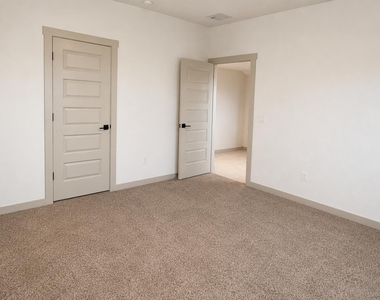 29747 Cayenne Circle - Photo Thumbnail 6