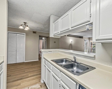 3770 Lovers Wood Lane - Photo Thumbnail 16