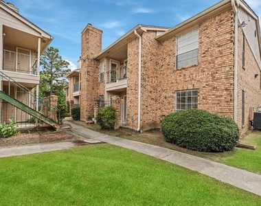 3770 Lovers Wood Lane - Photo Thumbnail 6