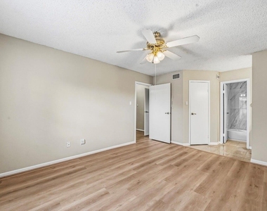 3770 Lovers Wood Lane - Photo Thumbnail 23