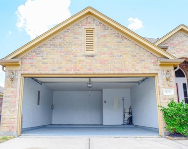 9973 Yearling Place - Photo Thumbnail 14