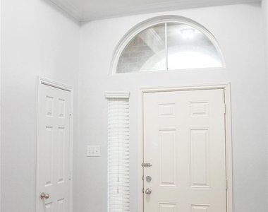 9973 Yearling Place - Photo Thumbnail 7
